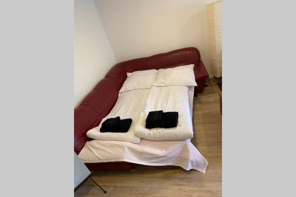 Schoene Wohnung Mit Garten Beim Outletcenter 5 Km Boostedt 외부 사진