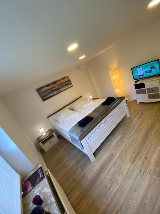 Schoene Wohnung Mit Garten Beim Outletcenter 5 Km Boostedt 외부 사진