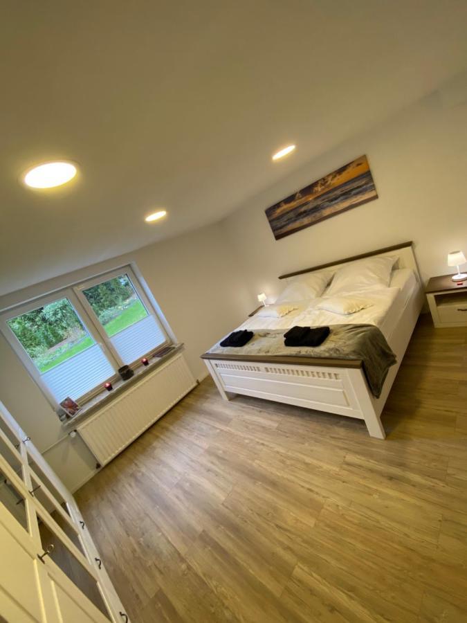 Schoene Wohnung Mit Garten Beim Outletcenter 5 Km Boostedt 외부 사진