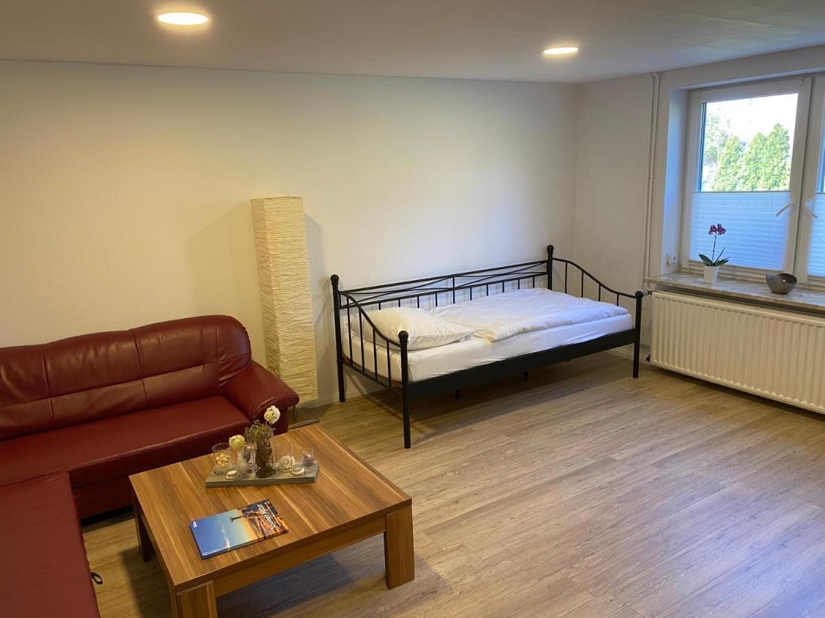 Schoene Wohnung Mit Garten Beim Outletcenter 5 Km Boostedt 외부 사진